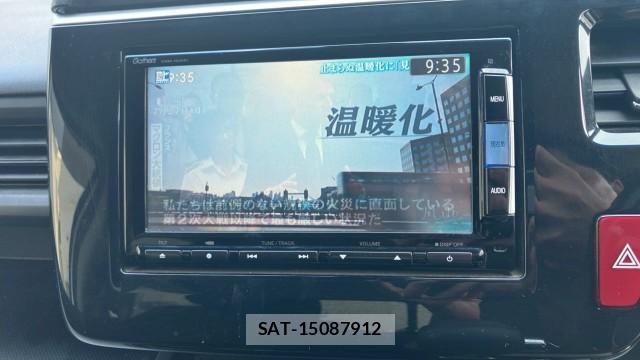 Honda e 2017-10 8329300-4