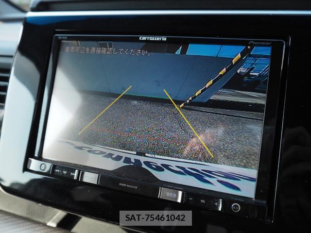 Honda e 2018-03 8329940-13