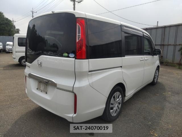 Honda e 2019-07 8328214-4