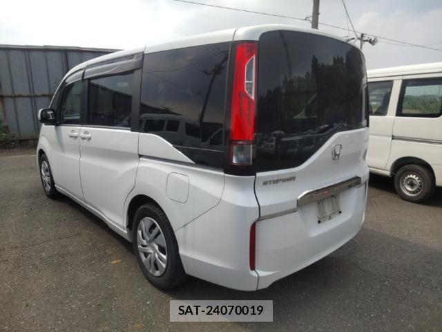 Honda e 2019-07 8328214-5