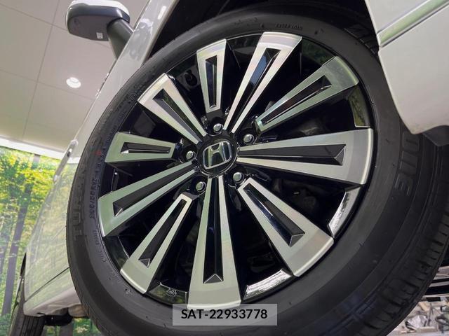 Honda e 2025-03 8328524-12