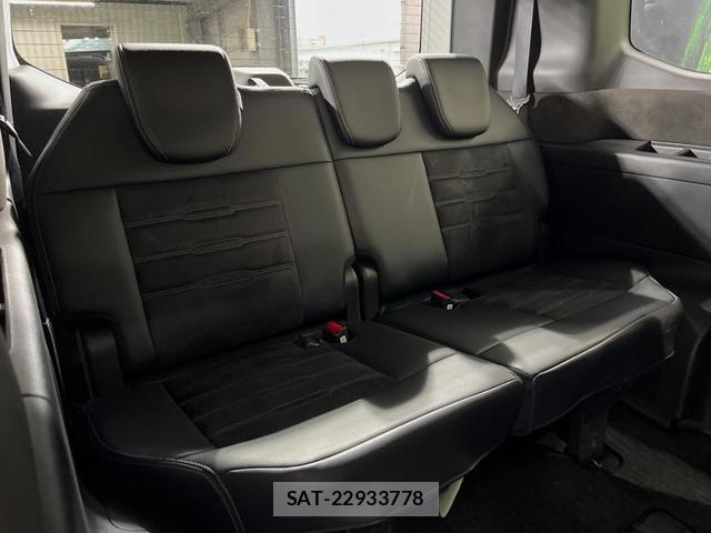 Honda e 2025-03 8328524-8