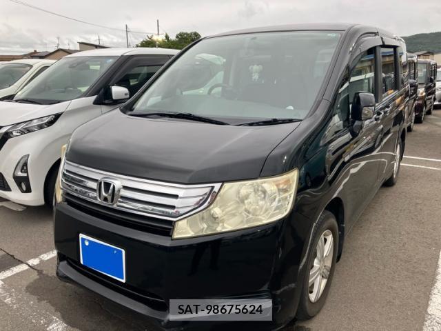 Honda e 2010-06 8328896-0