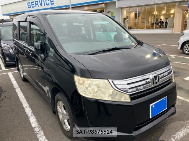 Honda e 2010-06 8328896-1