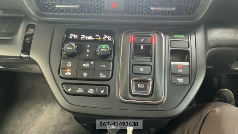Honda e 2025-02 8329289-14