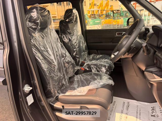 Honda e 2026-07 8329431-2