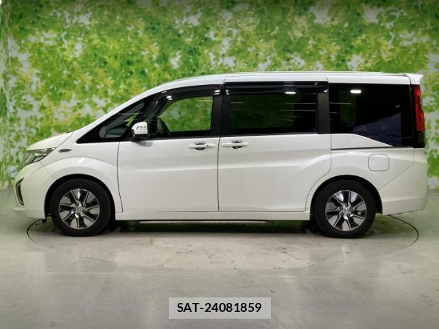 Honda e 2016-07 8330562-1