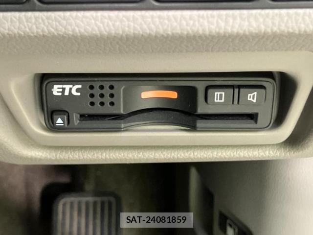 Honda e 2016-07 8330562-17
