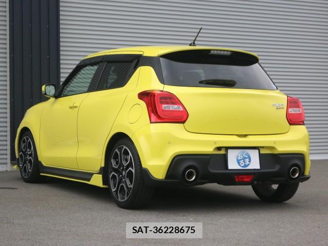 Suzuki SWIFT 2021-02 8328033-14