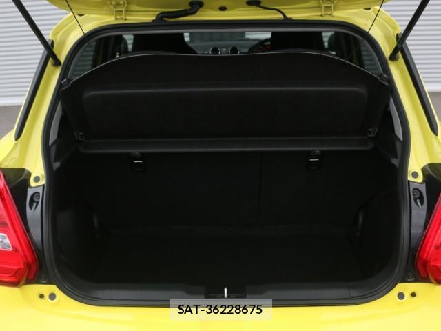Suzuki SWIFT 2021-02 8328033-18