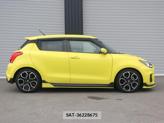 Suzuki SWIFT 2021-02 8328033-3