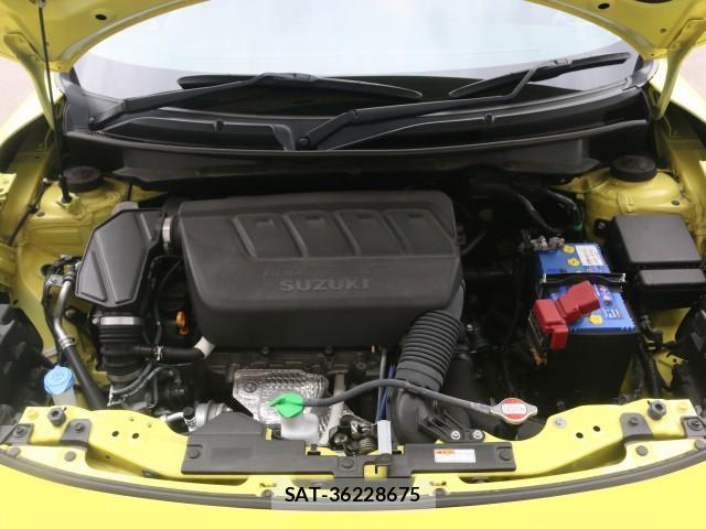 Suzuki SWIFT 2021-02 8328033-7