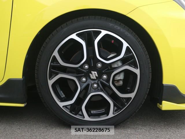 Suzuki SWIFT 2021-02 8328033-8