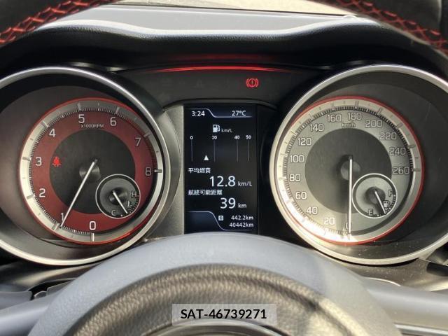 Suzuki SWIFT 2021-08 8330491-12