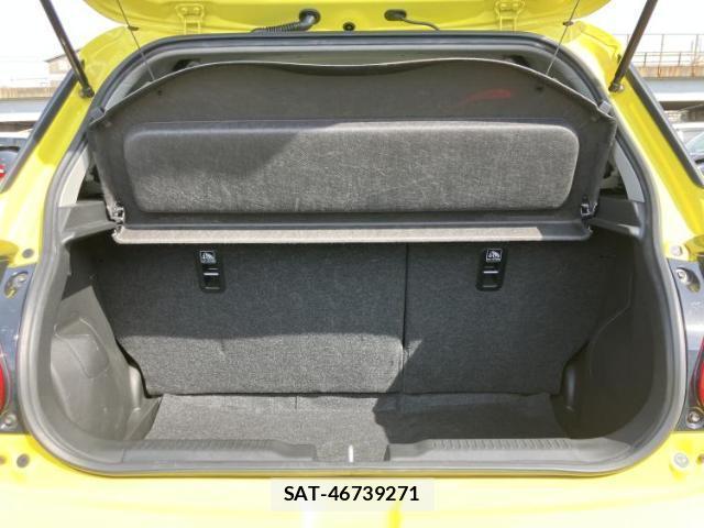 Suzuki SWIFT 2021-08 8330491-7