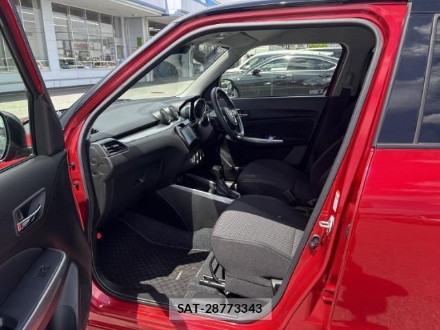 Suzuki SWIFT 2023-07 8328066-6