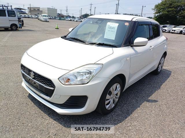 Suzuki SWIFT 2019-07 8328235-0