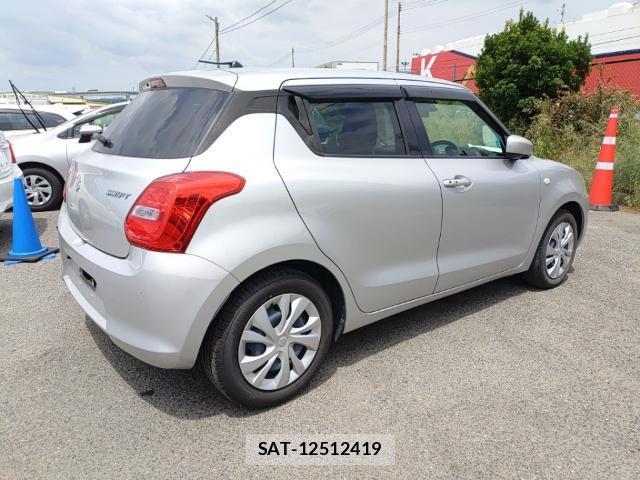 Suzuki SWIFT 2021-07 8328353-4