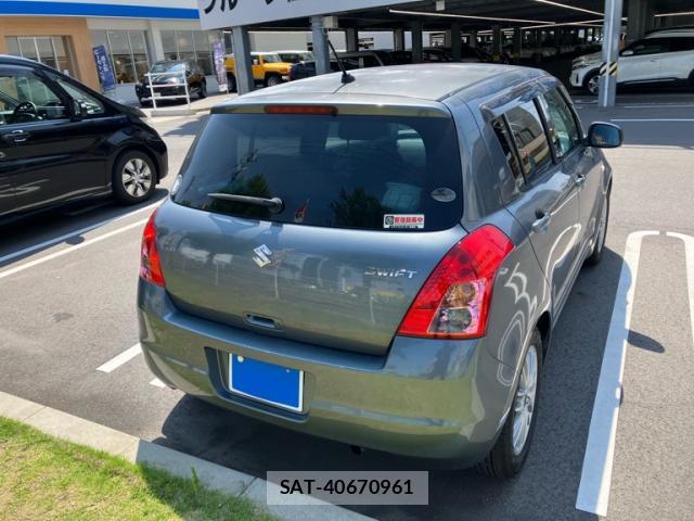 Suzuki SWIFT 2009-06 8328940-3