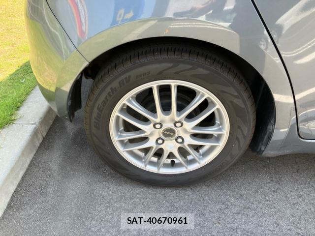 Suzuki SWIFT 2009-06 8328940-8