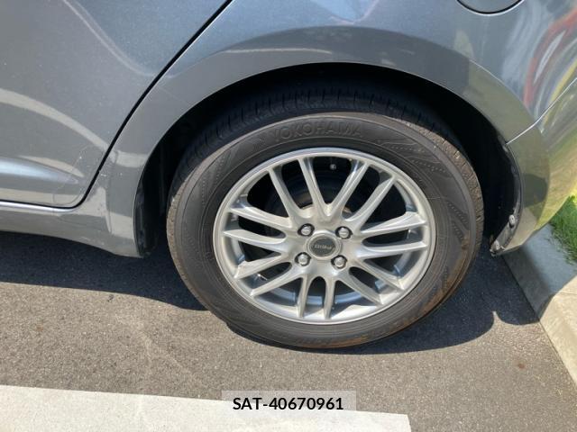 Suzuki SWIFT 2009-06 8328940-9