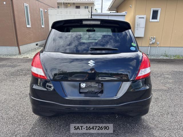 Suzuki SWIFT 2013-10 8329571-4