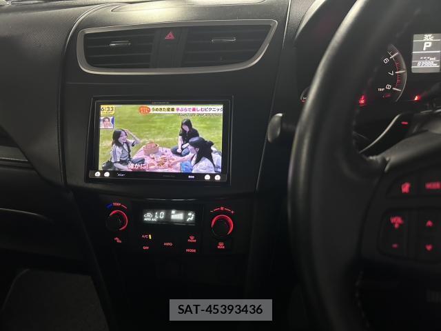 Suzuki SWIFT 2014-04 8330145-12