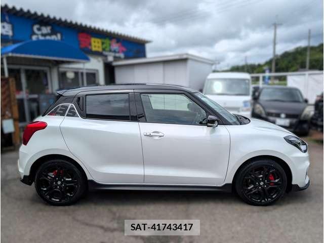 Suzuki SWIFT 2025-11 8330325-3