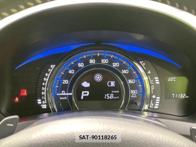 Suzuki SWIFT 2016-04 8330642-12