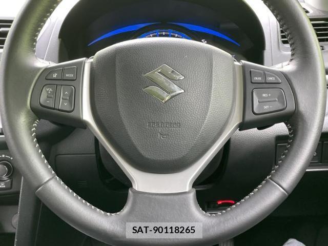 Suzuki SWIFT 2016-04 8330642-13