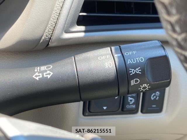 Nissan Sylphy 2015-11 8329415-16