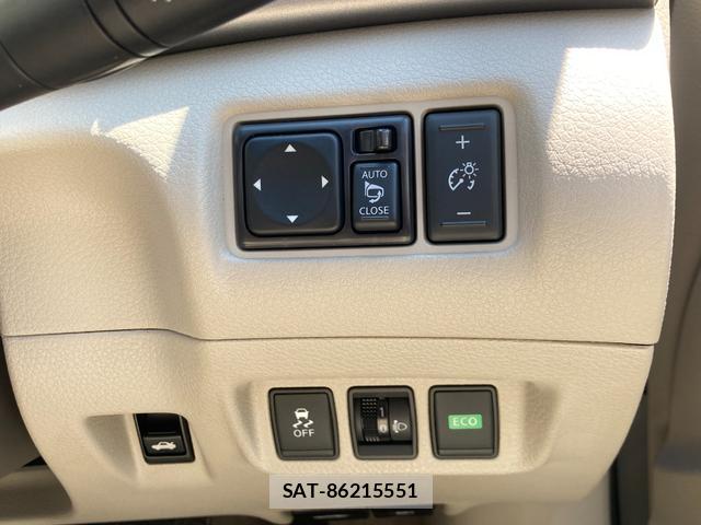 Nissan Sylphy 2015-11 8329415-9
