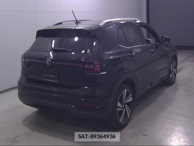 VolksWagen T-CROSS 2023-07 8328520-1