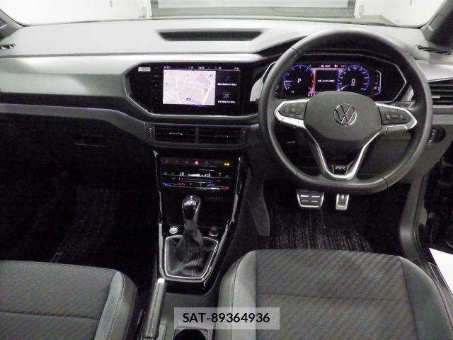 VolksWagen T-CROSS 2023-07 8328520-2