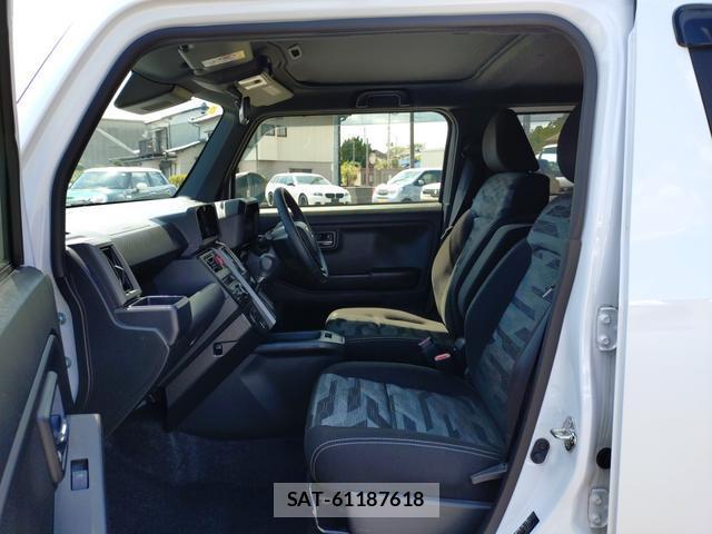Daihatsu TAFT 2023-11 8327906-6
