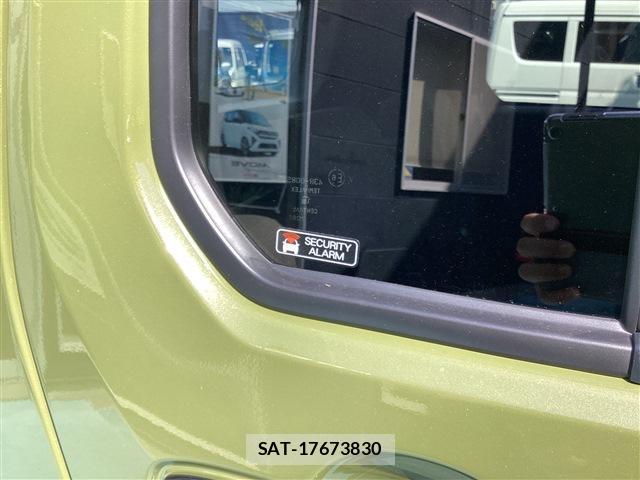 Daihatsu TAFT 2025-09 8328137-4