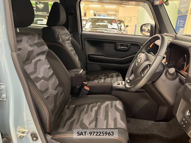 Daihatsu TAFT 2021-11 8329900-4