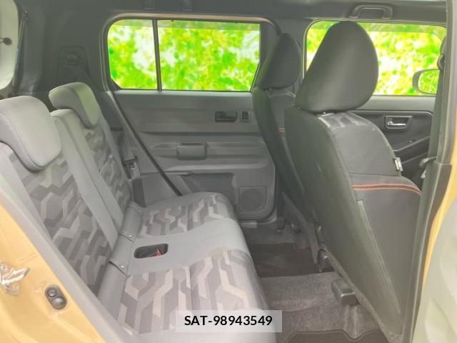 Daihatsu TAFT 2021-05 8330416-4