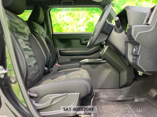 Daihatsu TAFT 2022-01 8330493-3