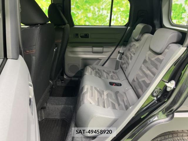 Daihatsu TAFT 2025-04 8330582-6