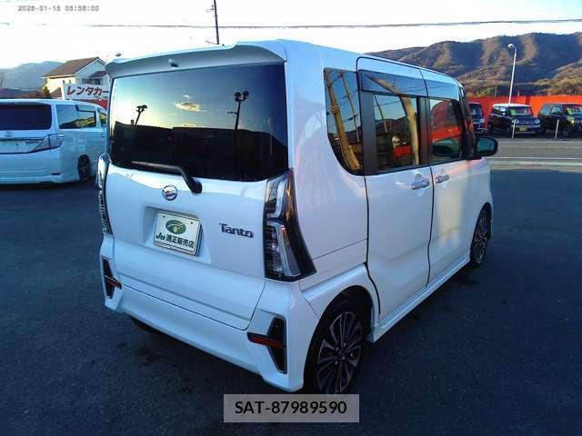 Daihatsu TANTO 2022-02 8328053-1