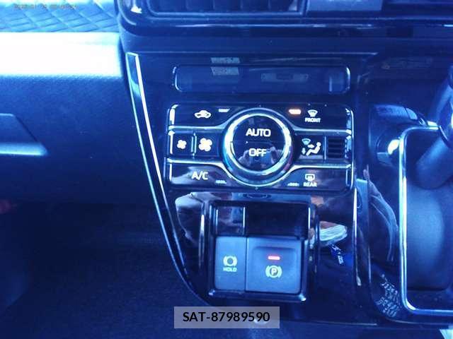 Daihatsu TANTO 2022-02 8328053-11