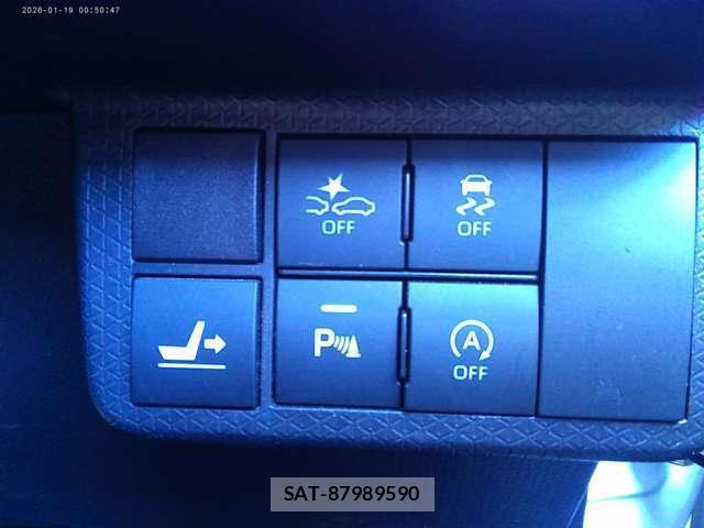 Daihatsu TANTO 2022-02 8328053-18