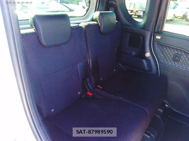 Daihatsu TANTO 2022-02 8328053-6
