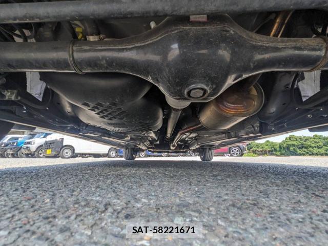Daihatsu TANTO 2023-01 8328383-18