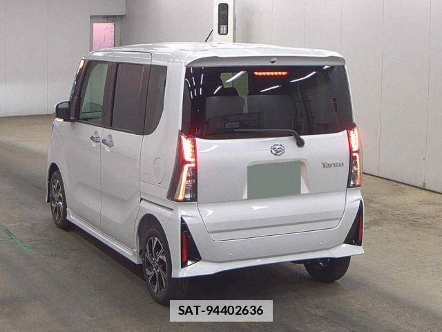 Daihatsu TANTO 2026-01 8328588-1