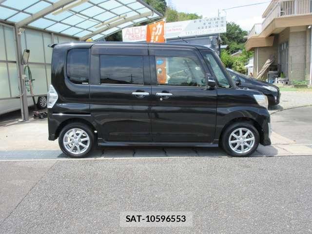 Daihatsu TANTO 2014-07 8328722-12