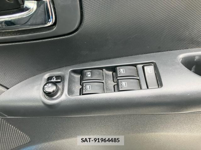 Daihatsu TANTO 2010-12 8328887-19