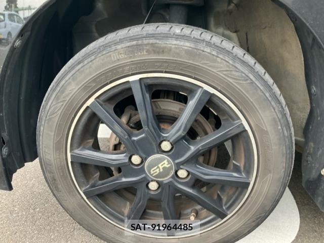 Daihatsu TANTO 2010-12 8328887-5