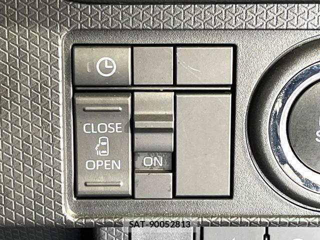 Daihatsu TANTO 2023-10 8329008-4